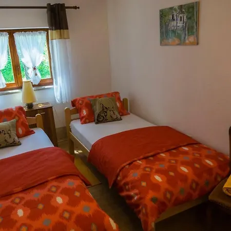 Apartment Peaceful House Pineta Bb Socerga